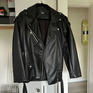 Oversized leather jacket